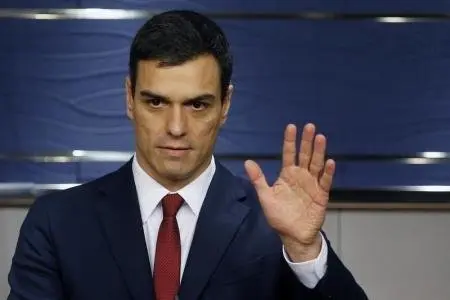 El presidente del Congreso espa&ntilde;ol, Patxi L&oacute;pez, indic&oacute; el martes que el rey ha encargado al socialista Pedro S&aacute;nchez intentar formar gobierno tras una segunda ronda de consultas con los principales l&iacute;deres pol&iacute;ticos. En la imagen, S&aacute;nchez durante una rueda de prensa tras su encuentro con el rey, antes de conocerse su nominaci&oacute;n, en el Congreso de los Diputados, Madrid, 2 de febrero de 2016. REUTERS/Juan Medina