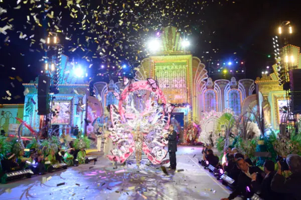 Paula Miranda Reina del Carnaval 2016