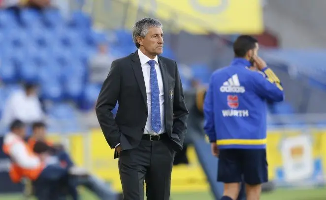 Quique Seti&eacute;n durante el partido contra el Espanyol