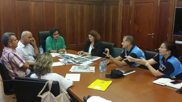 160923-Reunion-sobre-medidas-de-mejora-para-los-accesos-a-la-Universidad