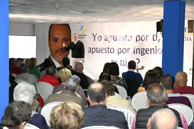 Lucrecio Su&aacute;rez