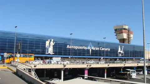 Aeropuerto-Gando-Gran-Canaria_EDIIMA20140721_0375_20