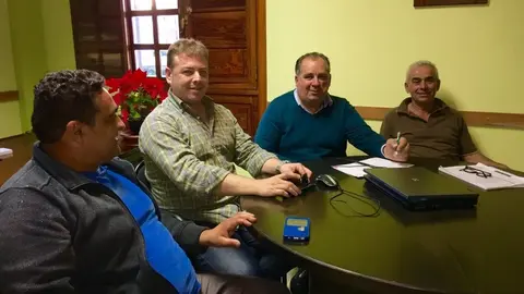REUNI&Oacute;N JUAN MARTEL Y ASOCIACI&Oacute;N TELCARROZAS