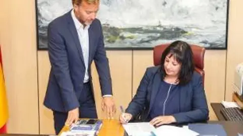 Soledad Monz&oacute;n, Consejera de Educaci&oacute;n Gobcan