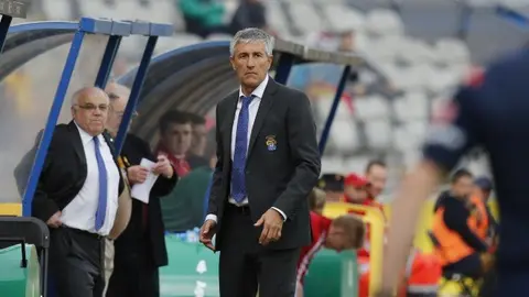 El entrenador de la UDLP durante el partido