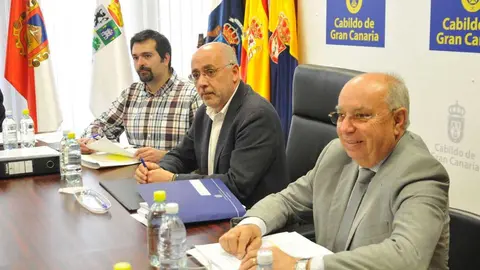El Presidente del Cabildo de GC con el Consejero de Transportes