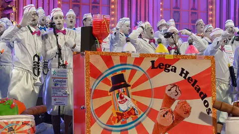 Los Lega&ntilde;osos ganadores del concurso de Murgas