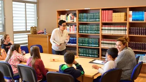 160505-Actividad-en-Biblioteca-Publica-Municipal-2