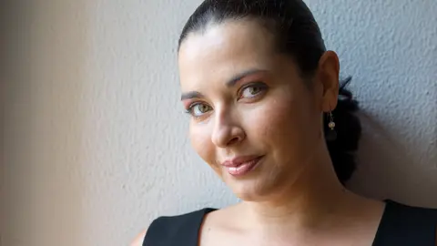 ESTEFAN&Iacute;A PERDOMO 1